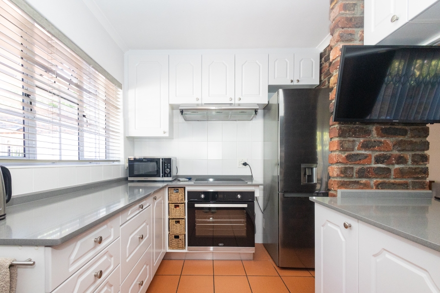 3 Bedroom Property for Sale in Flamingo Vlei Western Cape